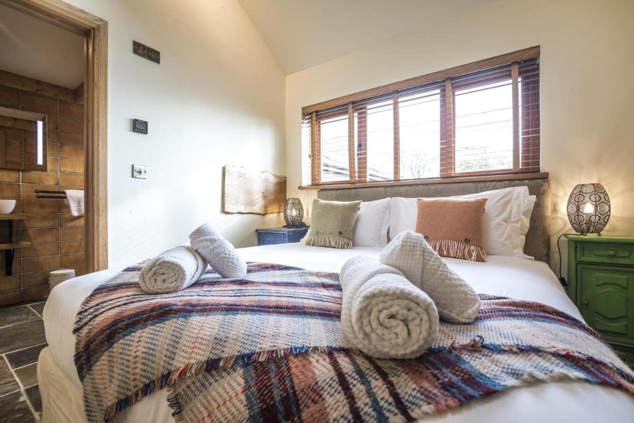 Lavender - Luxurious Barn Conversion - Blossom Farm Johnston المظهر الخارجي الصورة