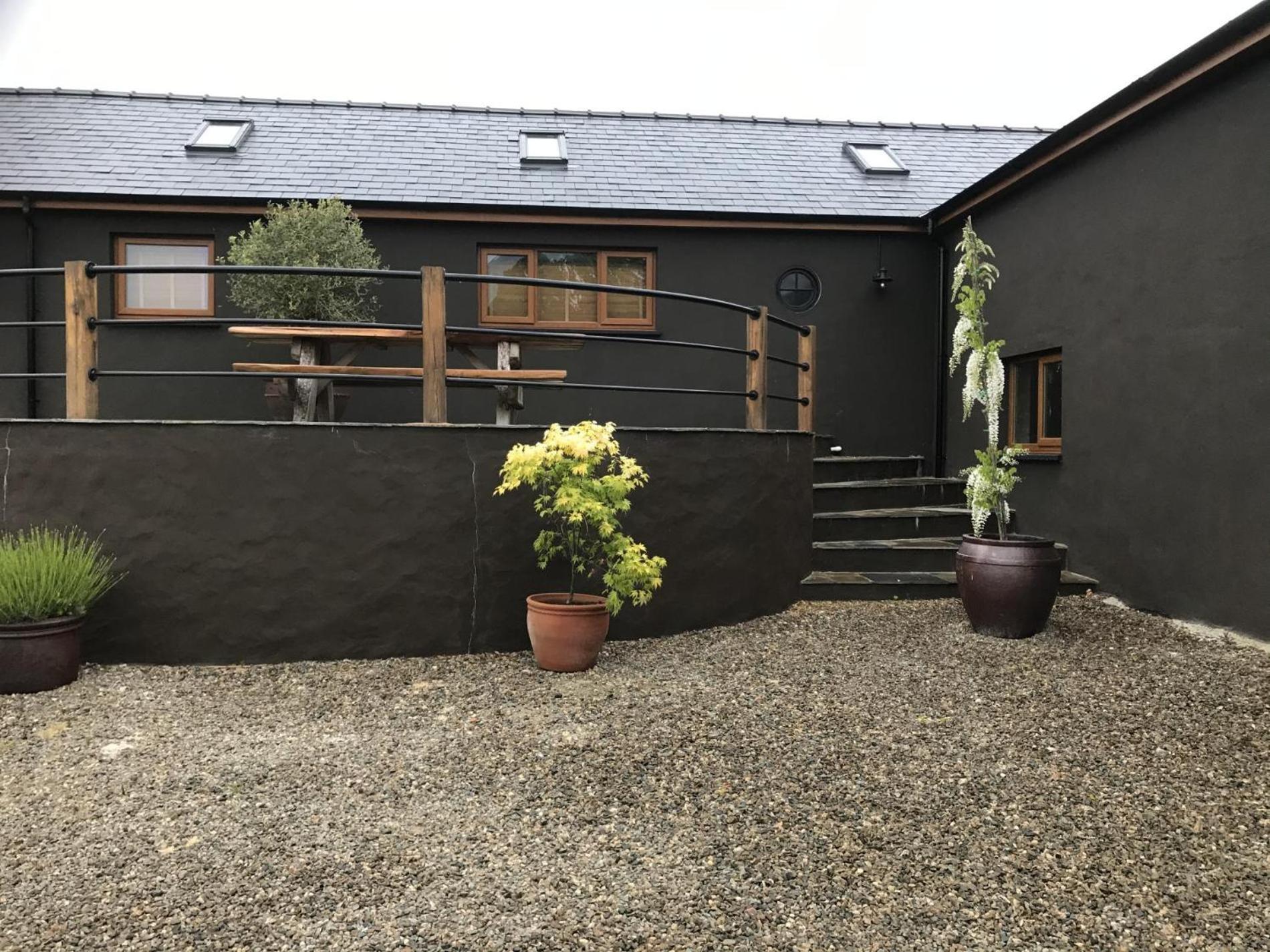 Lavender - Luxurious Barn Conversion - Blossom Farm Johnston المظهر الخارجي الصورة